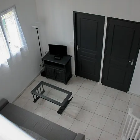 De Catherine Saint-Christophe-des-Bardes