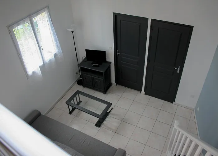 De Catherine Saint-Christophe-des-Bardes